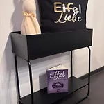 Schieferland Apartamento *